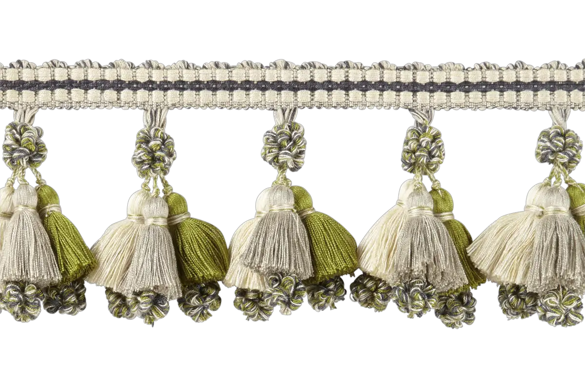 Photo of Ruche & Triple Tassel Fringe